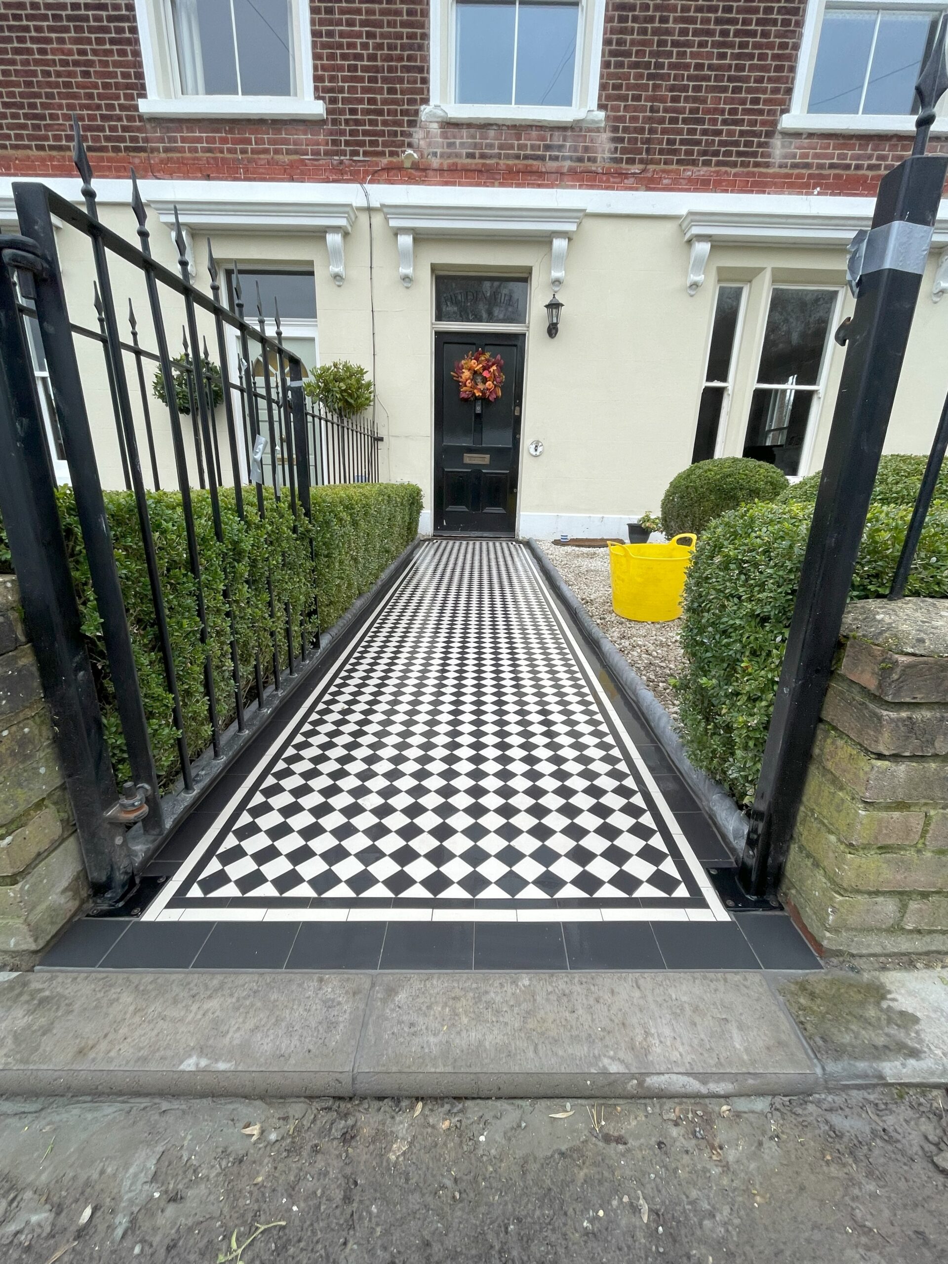 Hemel Hempstead Victorian Tiles PATH